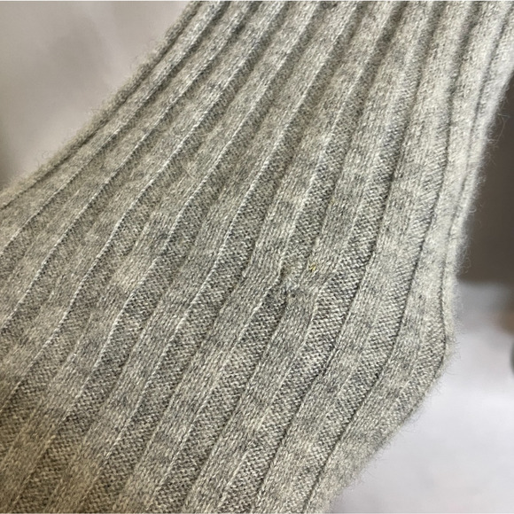 Women's Small Eileen Fisher 100% Cashmere Gray Ribbed Open Knit Cardigan - Picture 4 of 10